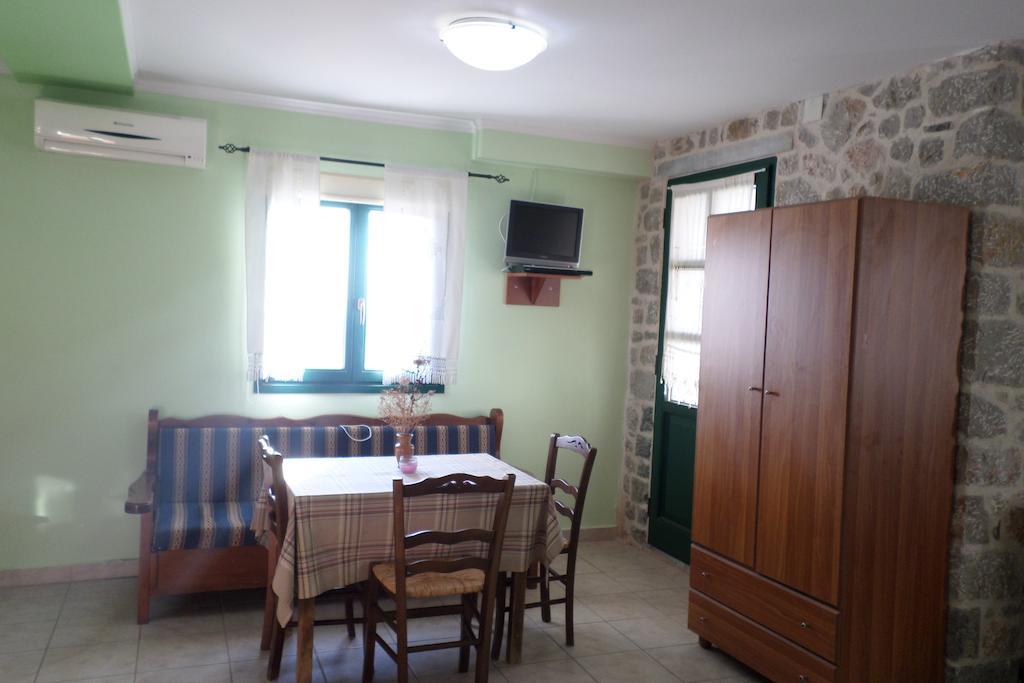 To Asteri Apartment Avgonima Екстериор снимка