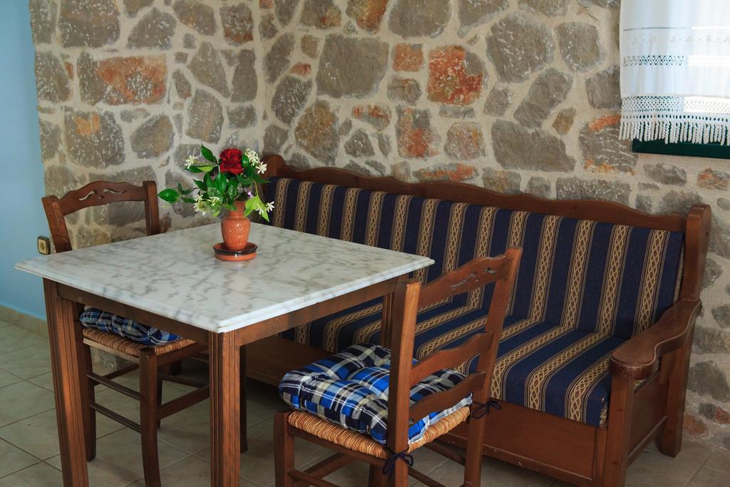 To Asteri Apartment Avgonima Екстериор снимка