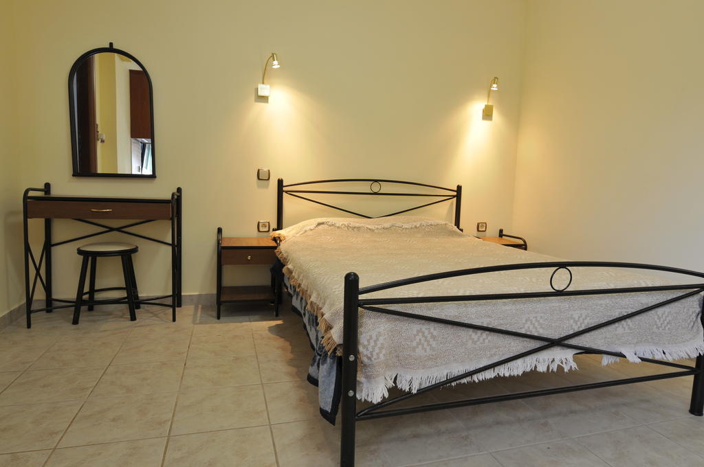 To Asteri Apartment Avgonima Екстериор снимка