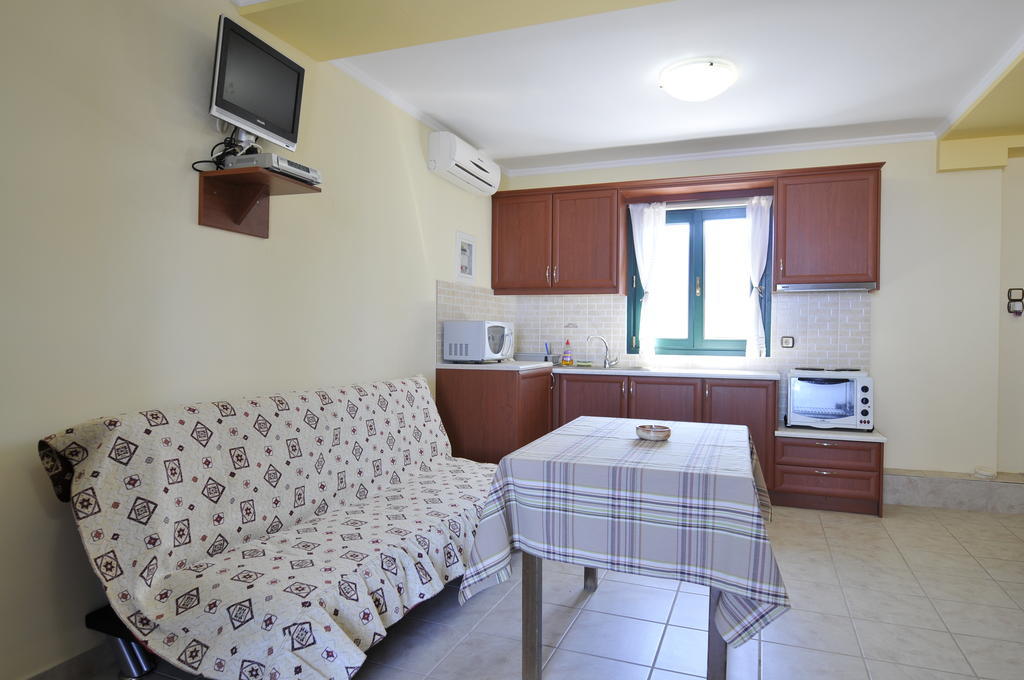 To Asteri Apartment Avgonima Екстериор снимка
